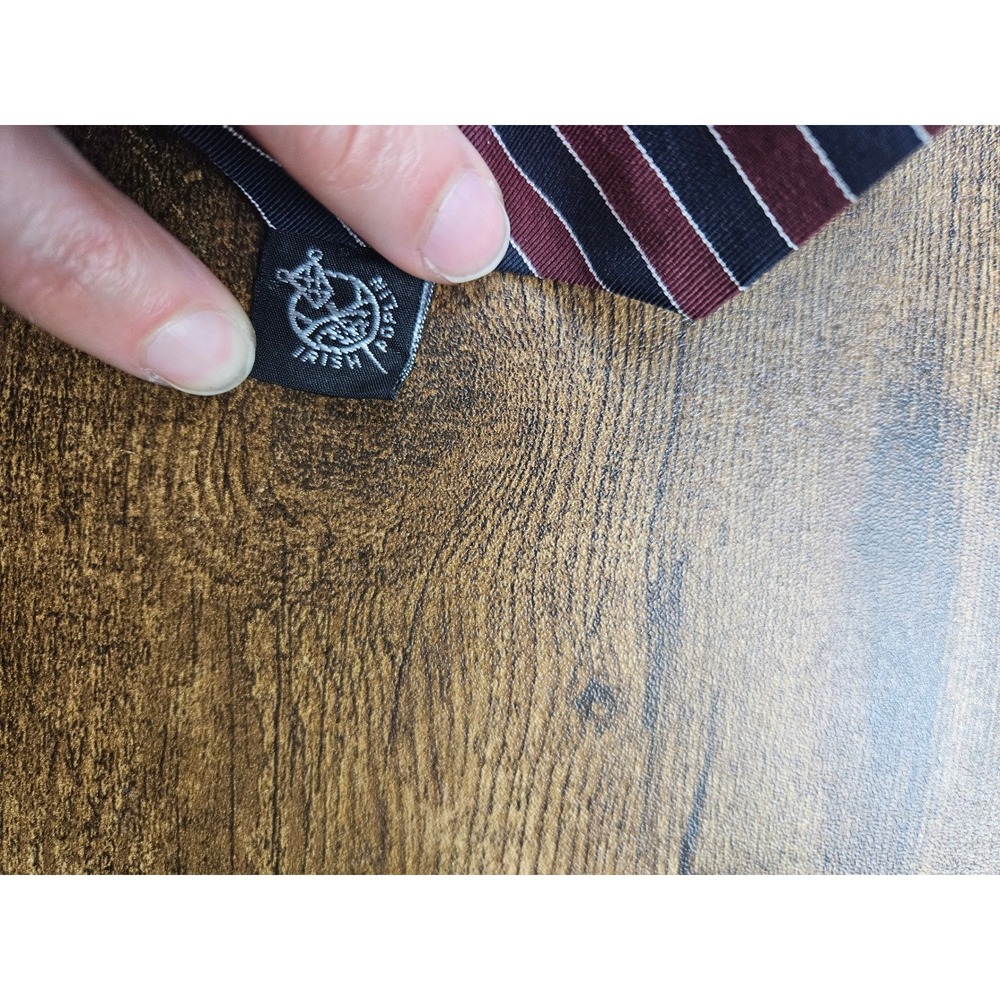 Vntg Burberrys Mens Burgundy Navy White Stripe Silk Tie Made in Ireland - Picture 5 of 10